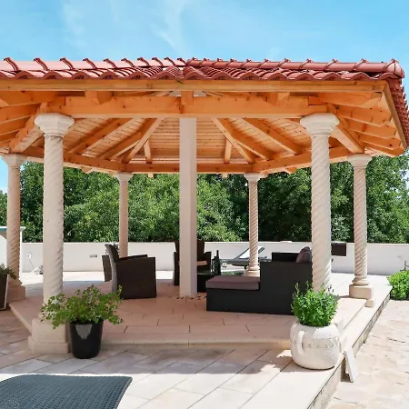 Holiday home Rajna