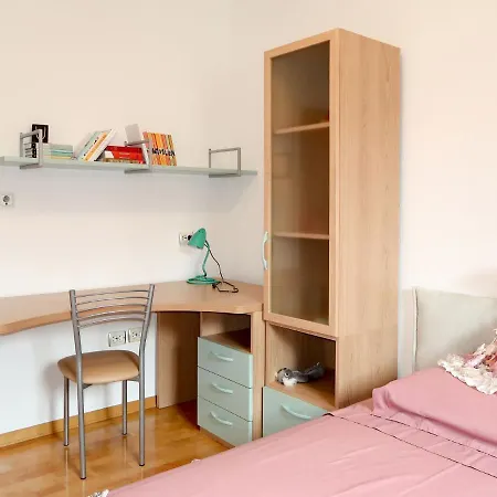 Rajna Holiday home Pucisca